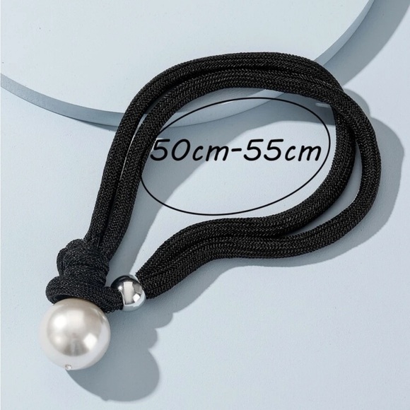 Giant Faux Pearl Black Necklace with Silver Accents - Picture 5 of 5